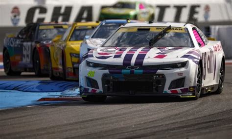 Latest NASCAR Betting Odds & Race Analysis at Point Spreads.